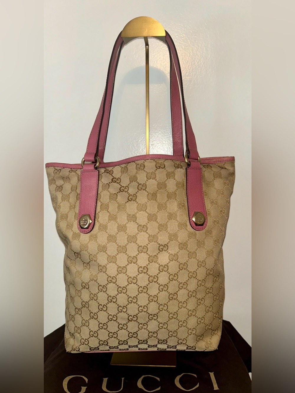Gucci GG Canvas Charmy Bucket Tote Bag.